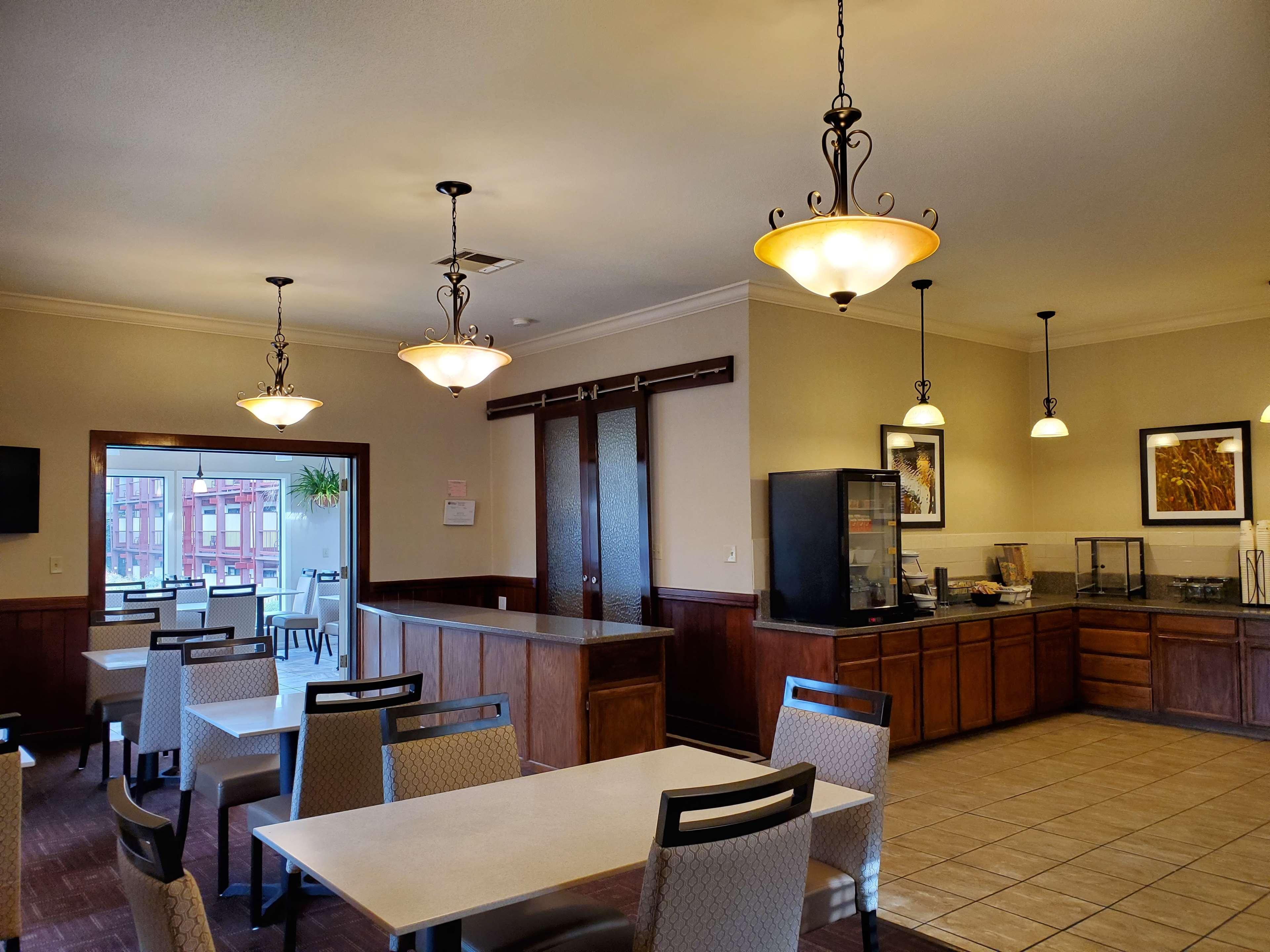 Best Western Plus Humboldt House Inn Garberville Exterior photo